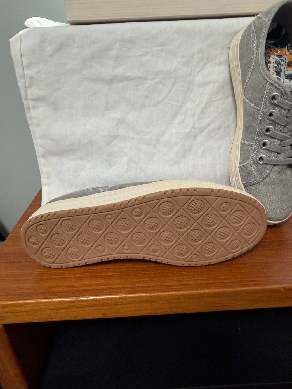 Blowfish Malibu Women's Gray Canvas Lace-Up Sneakers - Picture 5 of 5